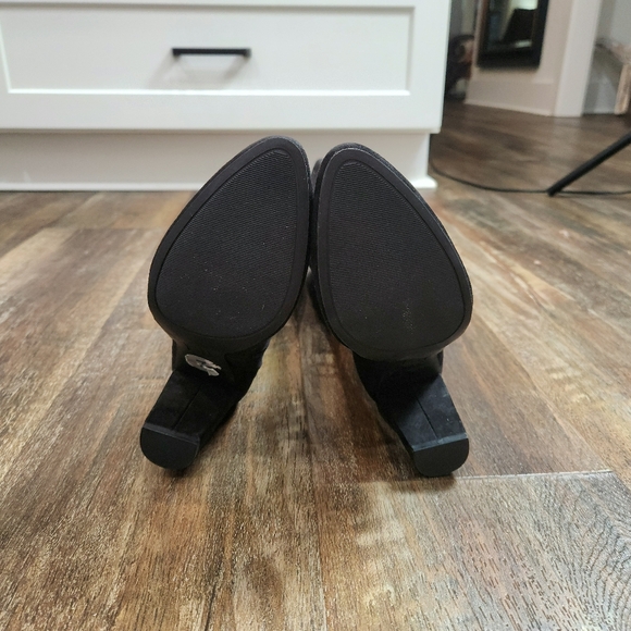 JONES NEW YORK BLACK FAUX SUEDE TALL BOOTS SIDE ZIPPER SIZE 7 - Picture 5 of 6